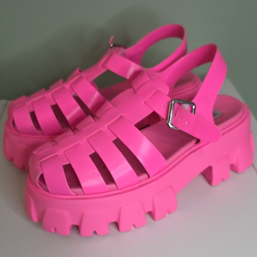 Steve Madden Neon Pink Platform Sandals
